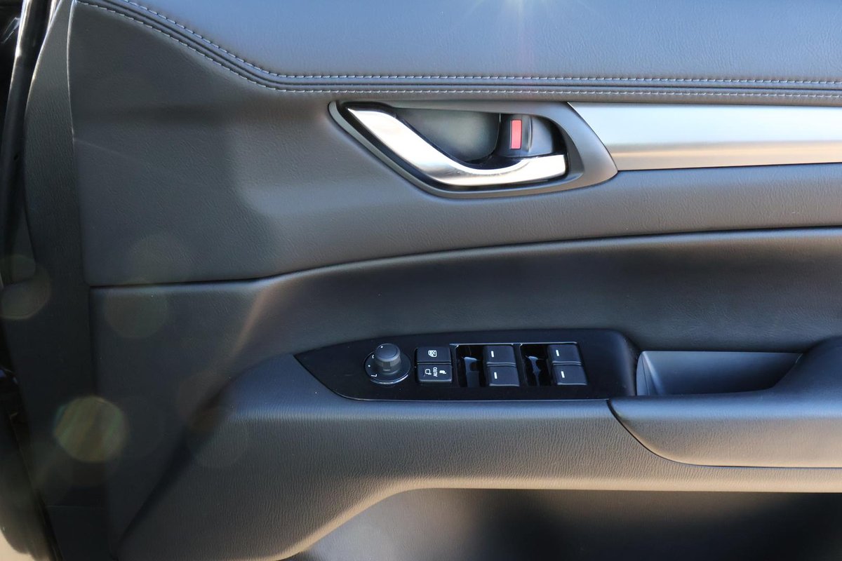 2022 Mazda CX-5 Touring KF Series AWD image 23