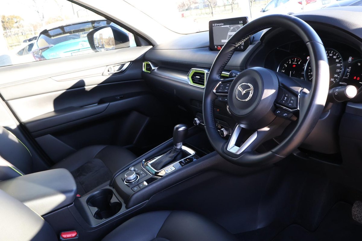 2022 Mazda CX-5 Touring KF Series AWD image 7
