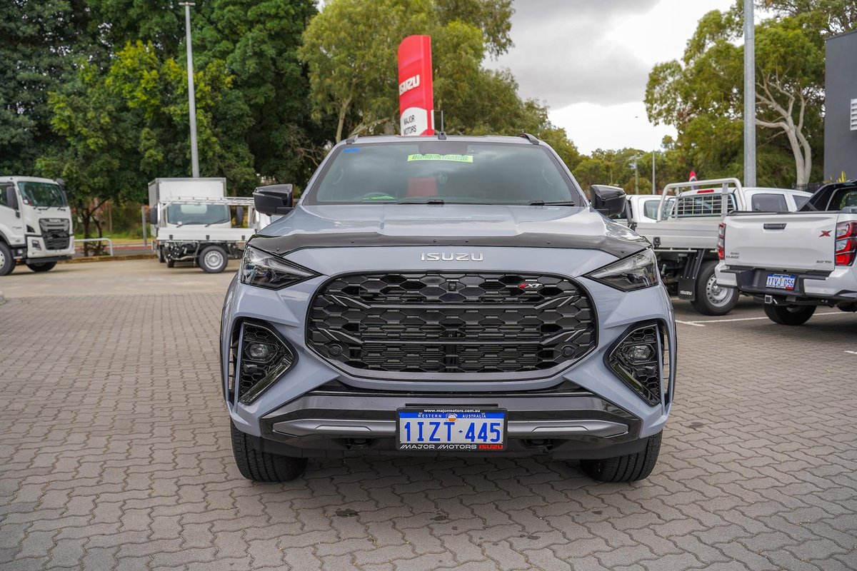 2025 Isuzu MU-X X-TERRAIN MY25.5 4X4 Dual Range image 8