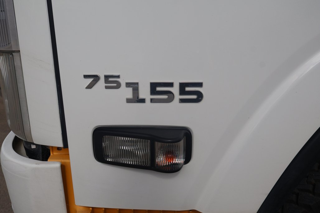 2017 ISUZU NPS 75-155 image 10
