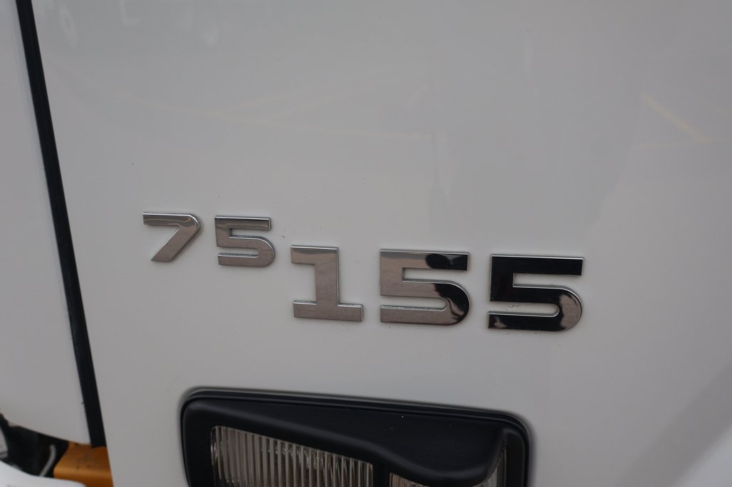 2017 ISUZU NPS 75-155 image 12