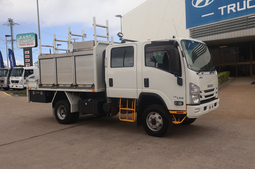 2017 ISUZU NPS 75-155 image 12