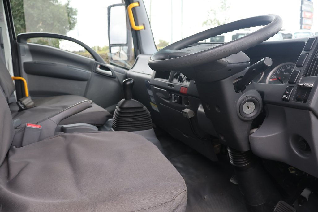 2017 ISUZU NPS 75-155 image 25