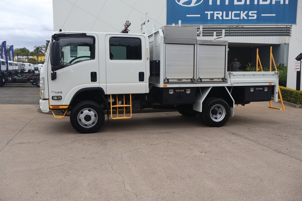 2017 ISUZU NPS 75-155 image 2