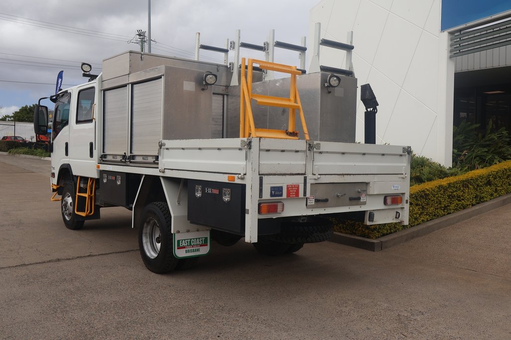 2017 ISUZU NPS 75-155 image 5