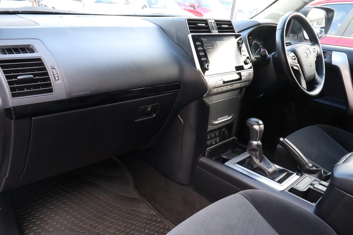 2020 Toyota Landcruiser Prado GXL GDJ150R 4X4 Dual Range image 24