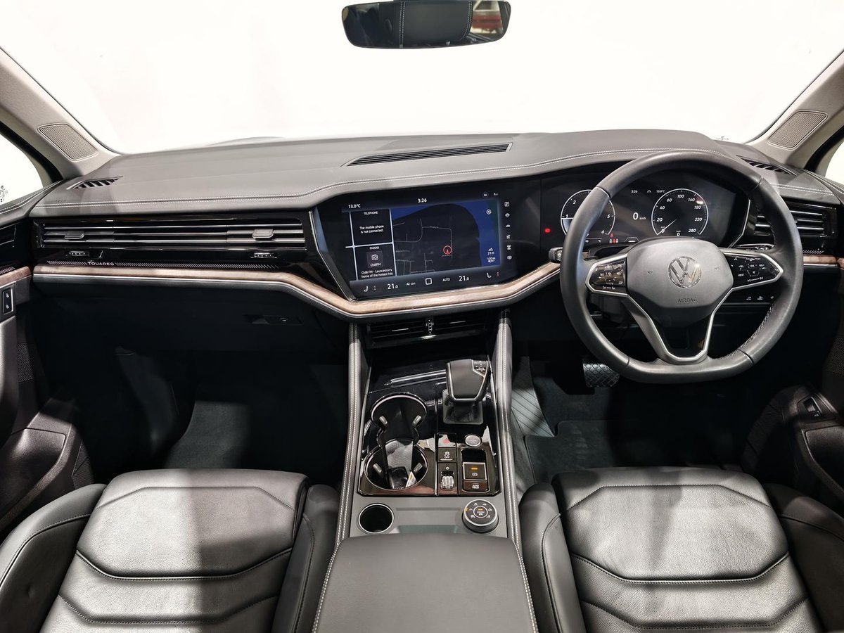 2025 Volkswagen Touareg 170TDI RC MY25 Four Wheel Drive image 16