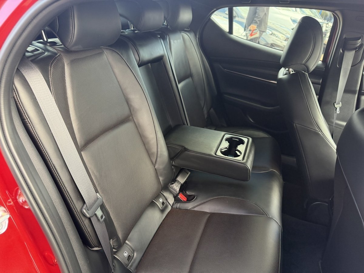 2019 Mazda 3 G25 GT BP Series image 23