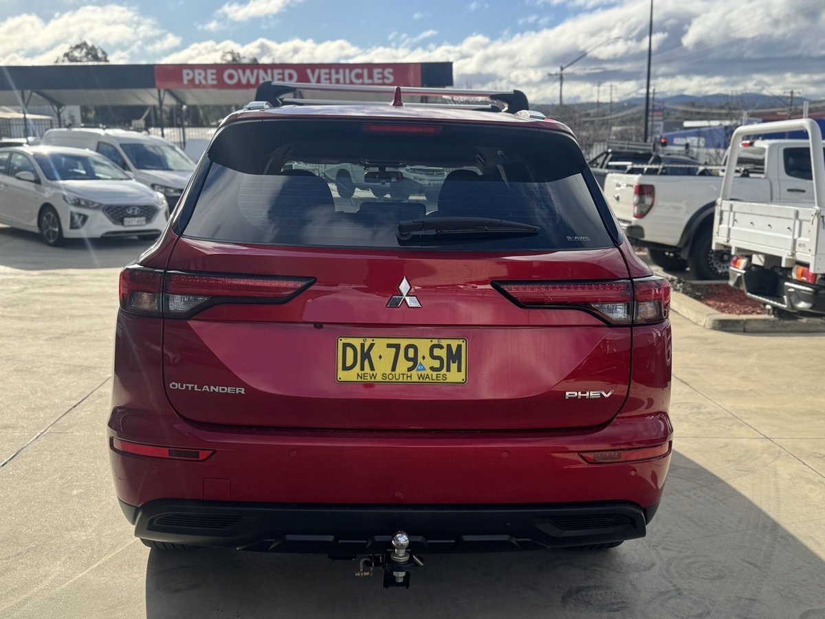 2024 Mitsubishi Outlander PHEV ES ZM MY24 AWD image 18