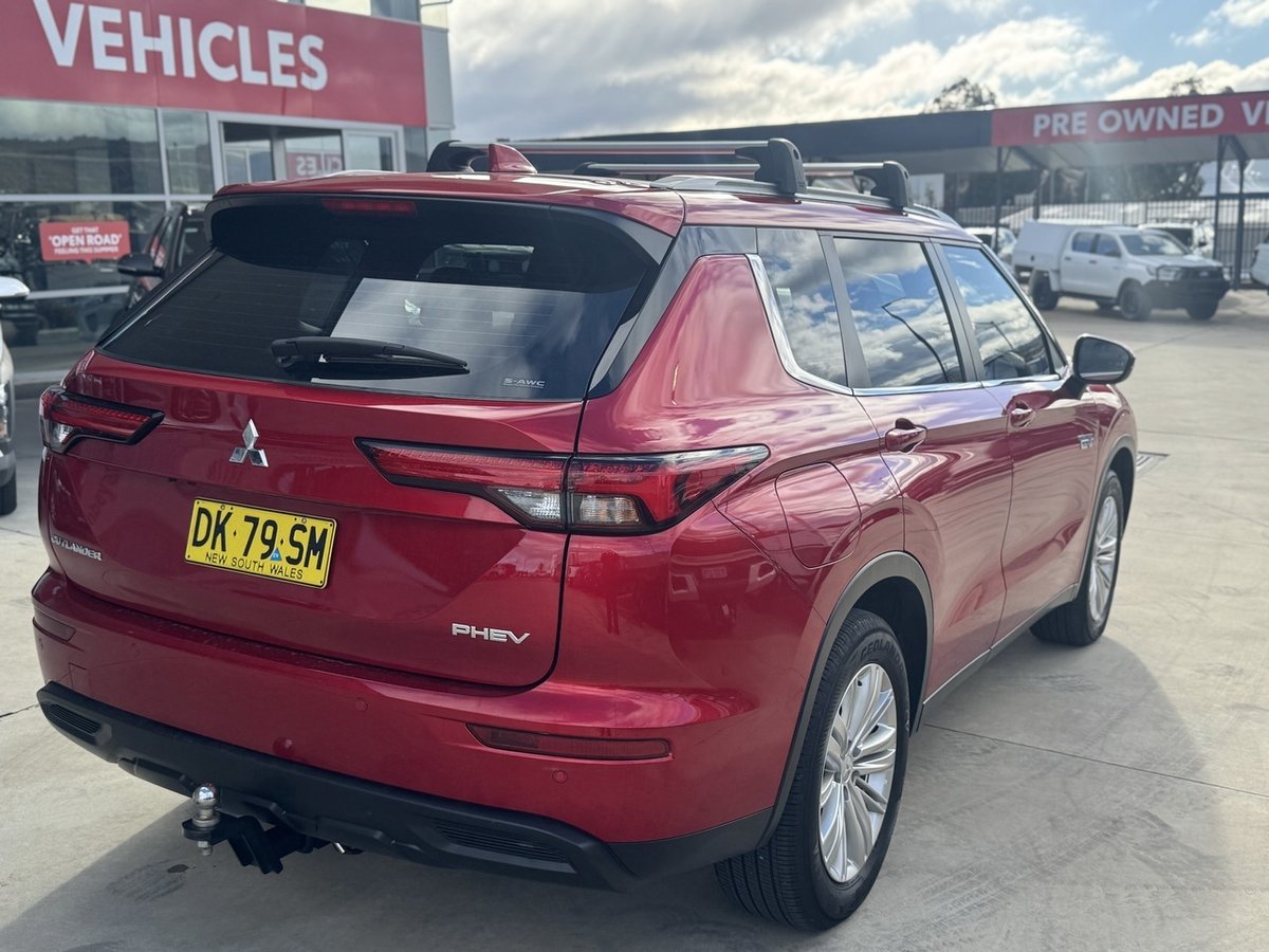 2024 Mitsubishi Outlander PHEV ES ZM MY24 AWD image 19