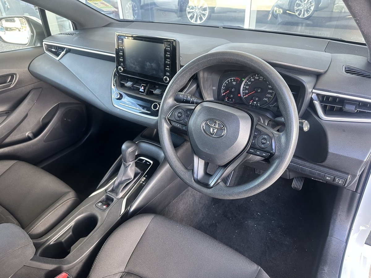 2020 Toyota Corolla Ascent Sport MZEA12R image 14