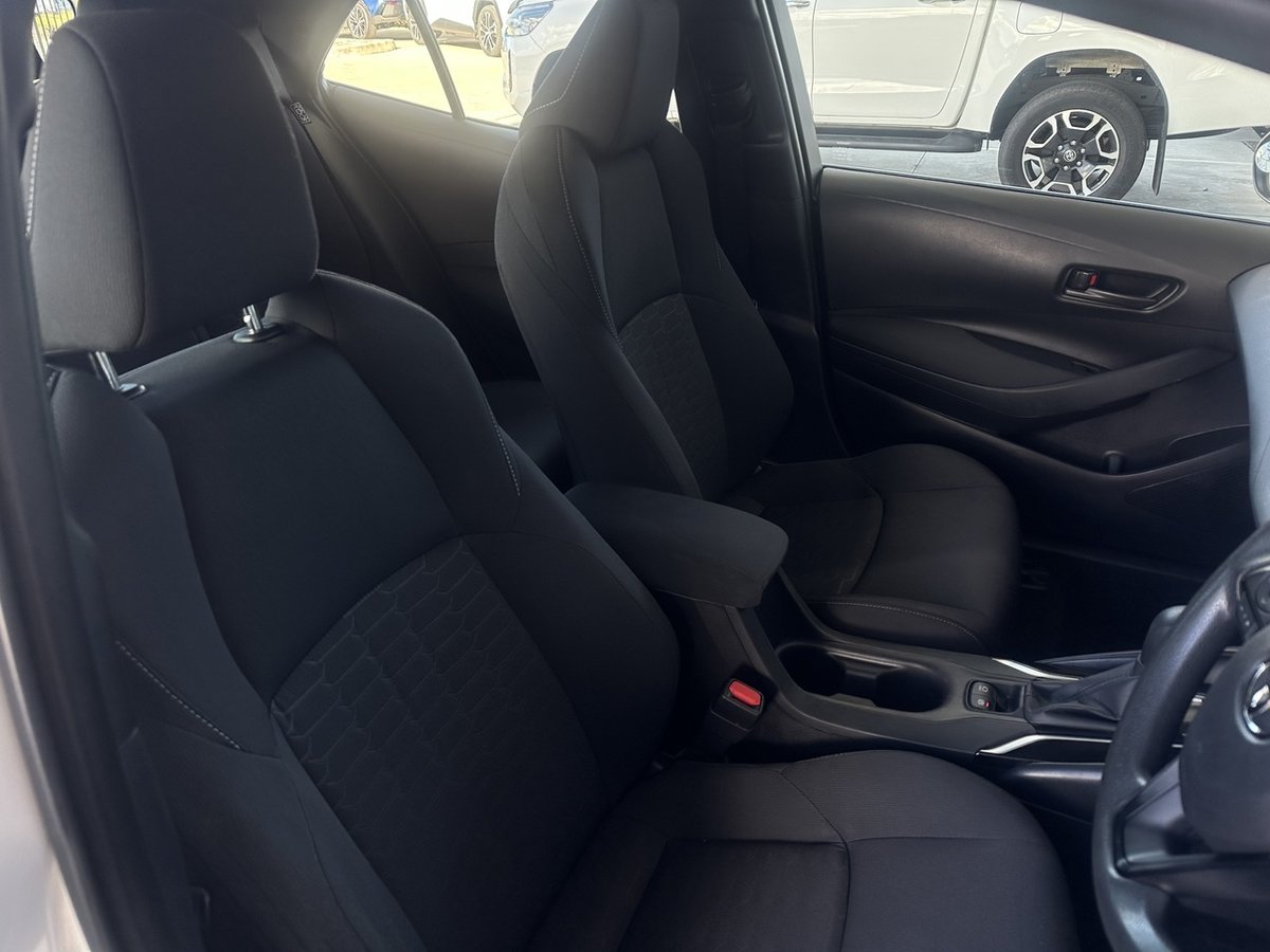 2020 Toyota Corolla Ascent Sport MZEA12R image 15