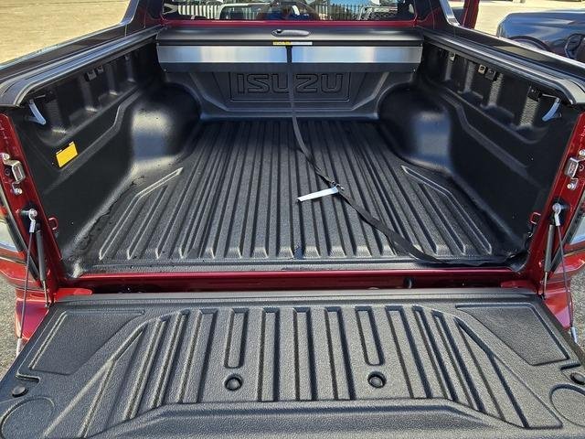 2026 Isuzu D-MAX X-TERRAIN MY25.5 4X4 Dual Range image 14