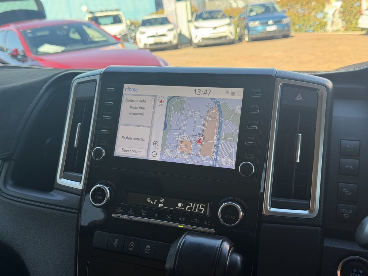 2021 Toyota Granvia VX GDH303R image 15