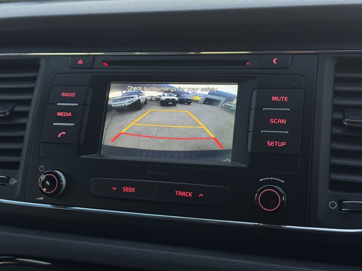 2017 Kia Carnival S YP MY17 image 17
