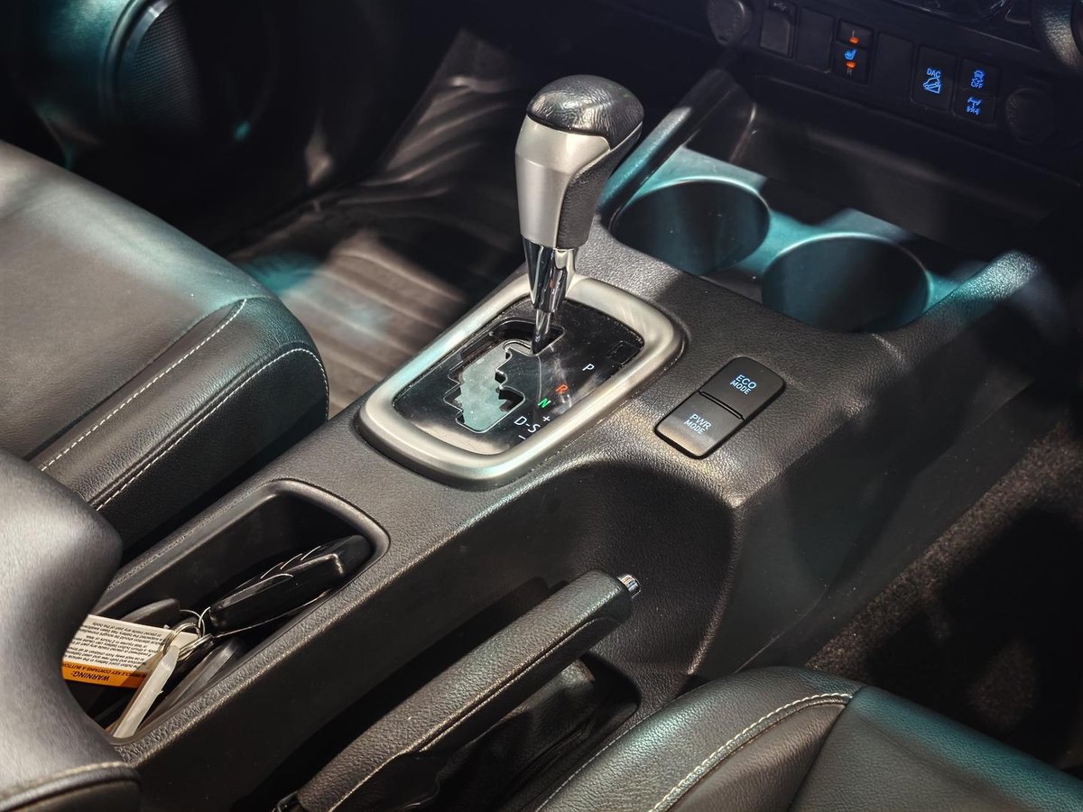 2021 Toyota Hilux SR5 GUN126R 4X4 Dual Range image 13