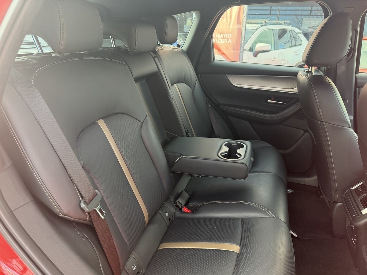 2024 Mazda CX-60 P50e Azami KH Series AWD image 23