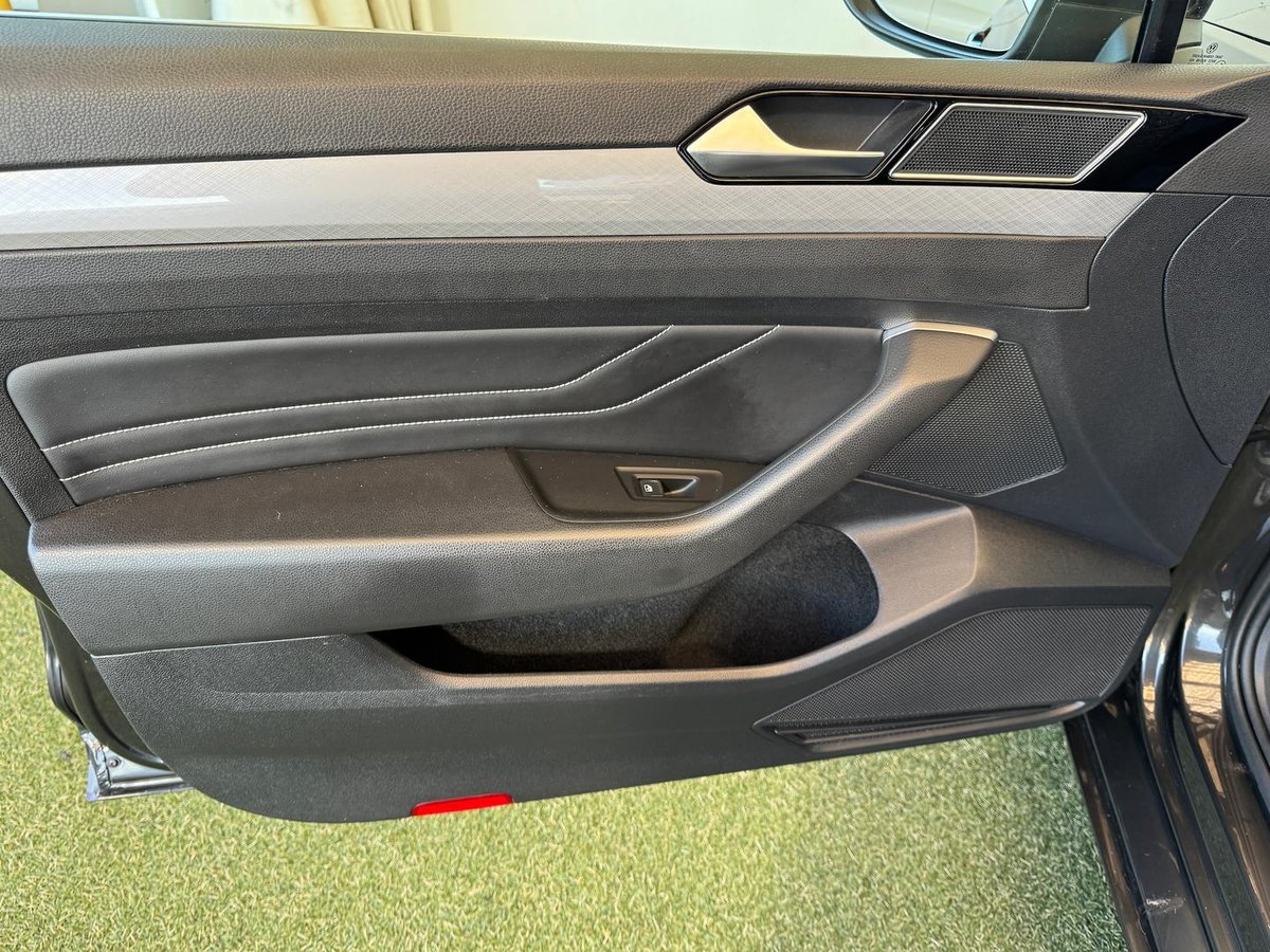 2019 Volkswagen Passat 140TSI Business B8 MY20 image 16