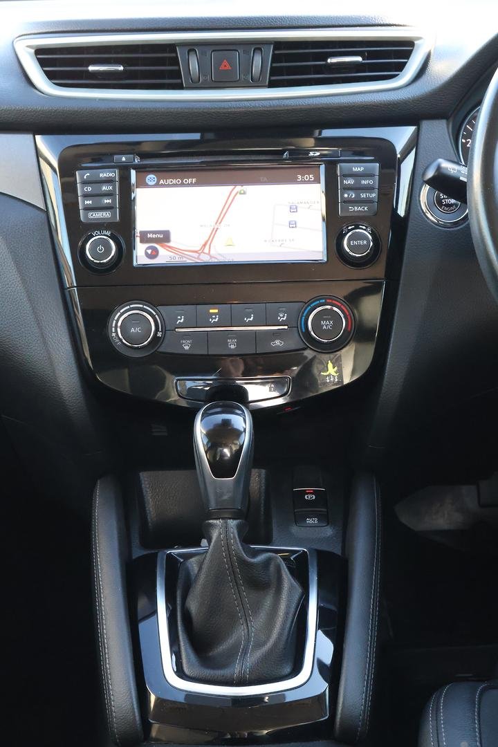 2017 Nissan QASHQAI ST-L J11 Series 2 image 17
