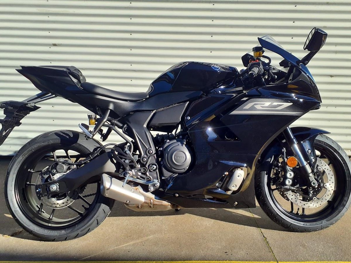 2026 Yamaha YZF-R7 LAMs YZF-R Black