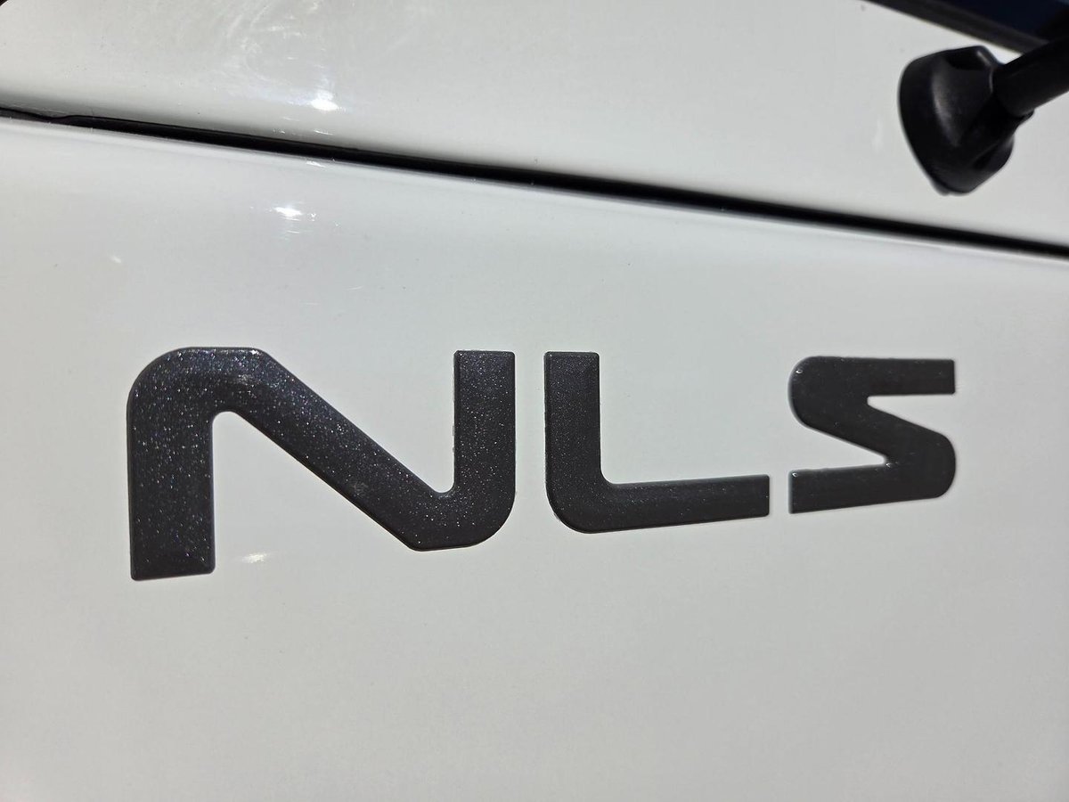 2014 Isuzu Nls 200 Awd Car License Service Body image 2