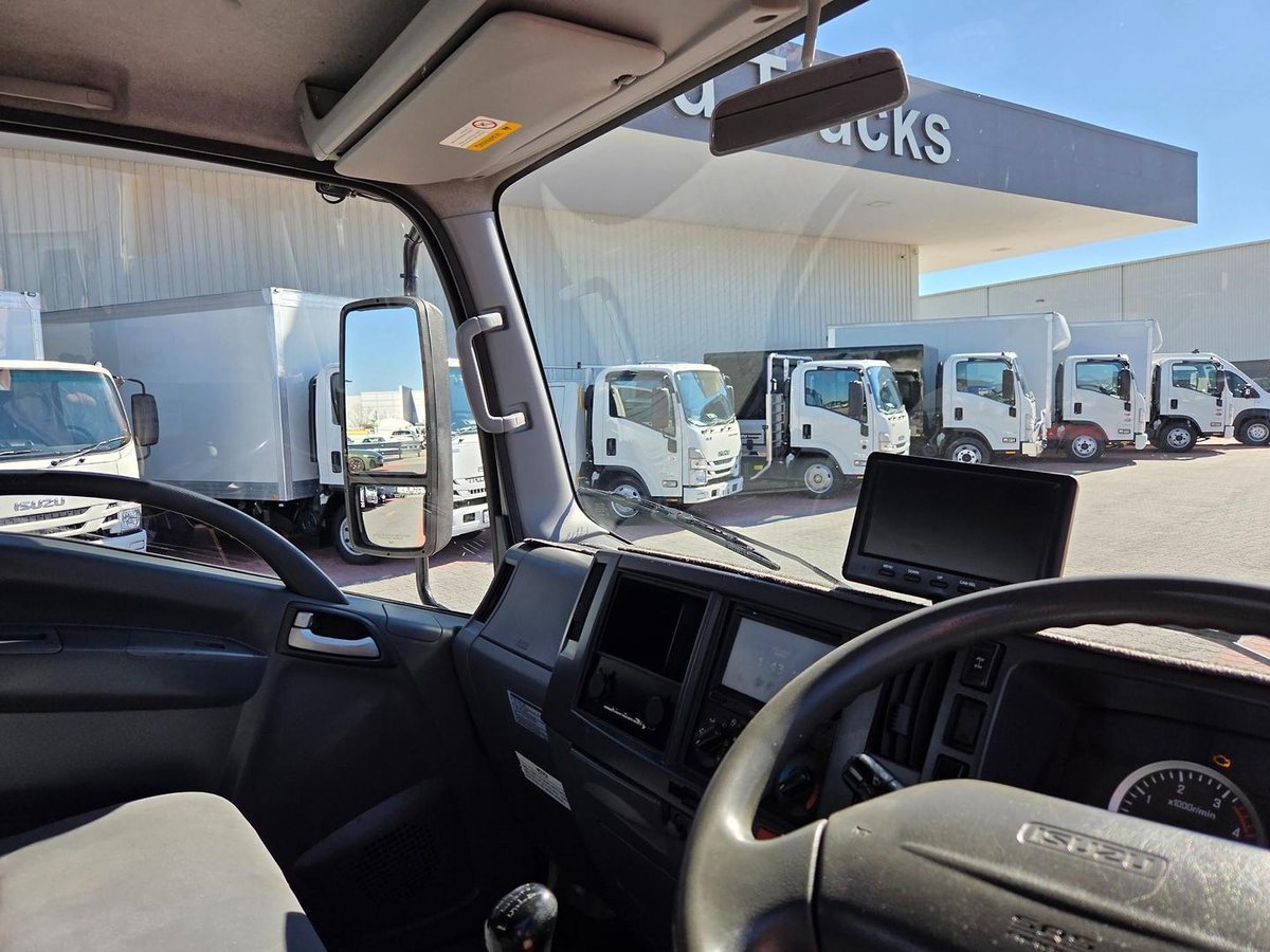 2014 Isuzu Nls 200 Awd Car License Service Body image 11