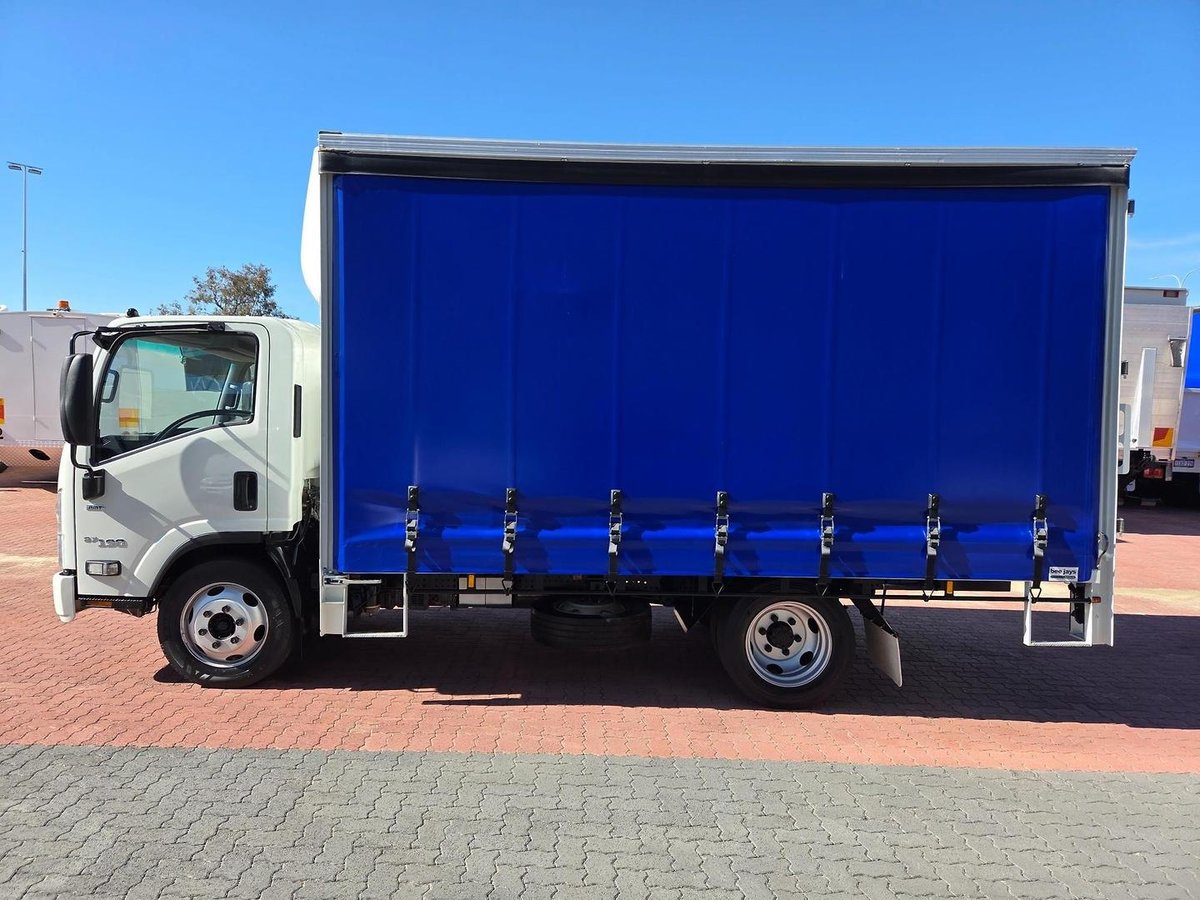 2021 Isuzu Nqr 87/80-190 4.5 Ton Amt 6 Pallet Tautliner image 6