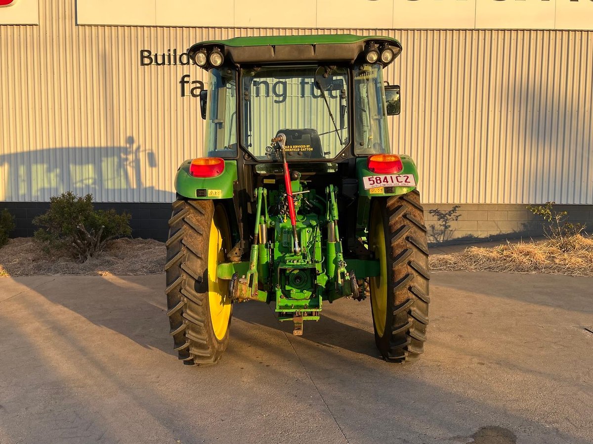 John Deere 5720 image 5
