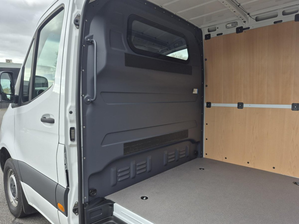 2024 Mercedes-Benz Sprinter 315CDI VS30 image 20