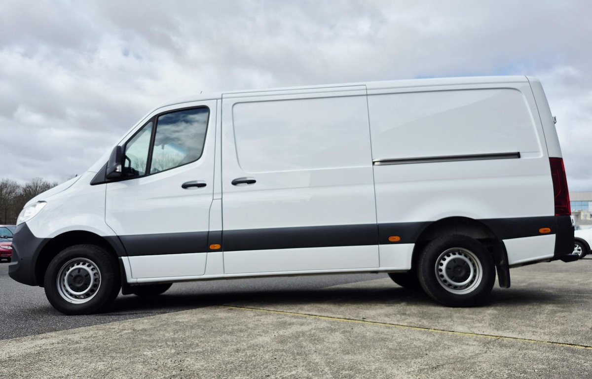 2024 Mercedes-Benz Sprinter 315CDI VS30 image 26