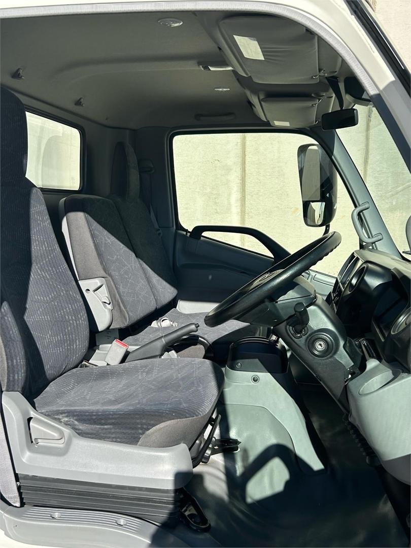 2021 Hino 300 Series 616 image 21