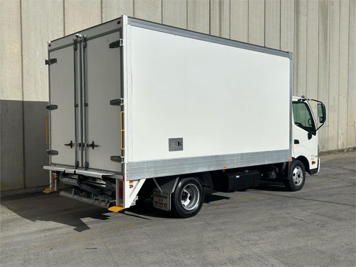 2021 Hino 300 Series 616 image 6