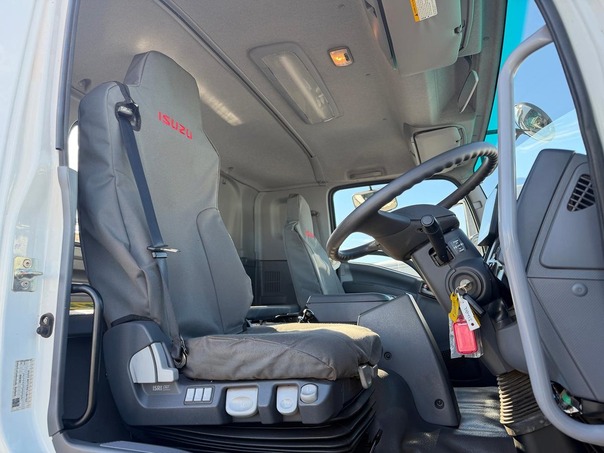 2023 Isuzu F Series FYH300-350 image 24