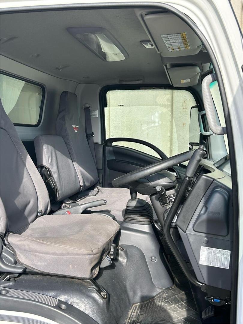 2022 Isuzu N Series Npr 65/45-190 Tipper image 11