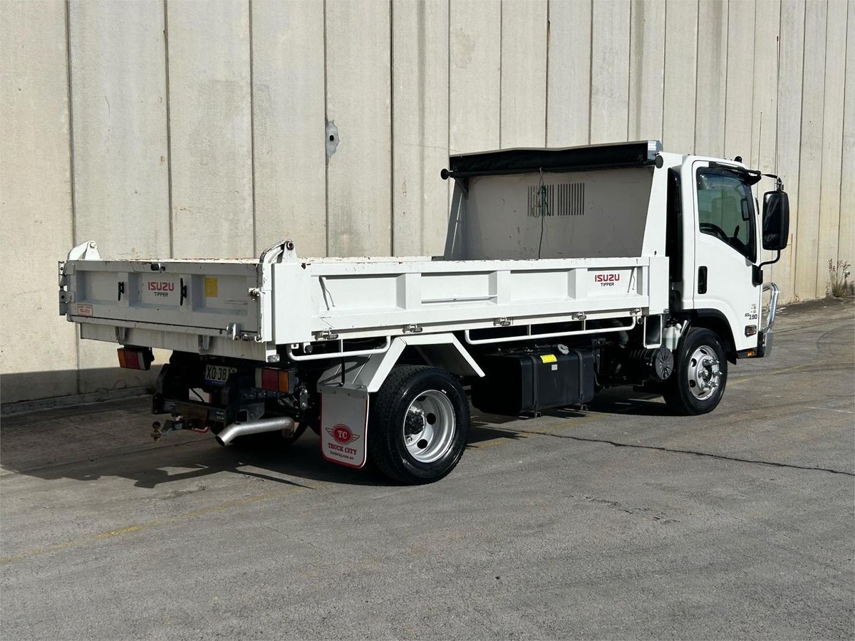 2022 Isuzu N Series Npr 65/45-190 Tipper image 6