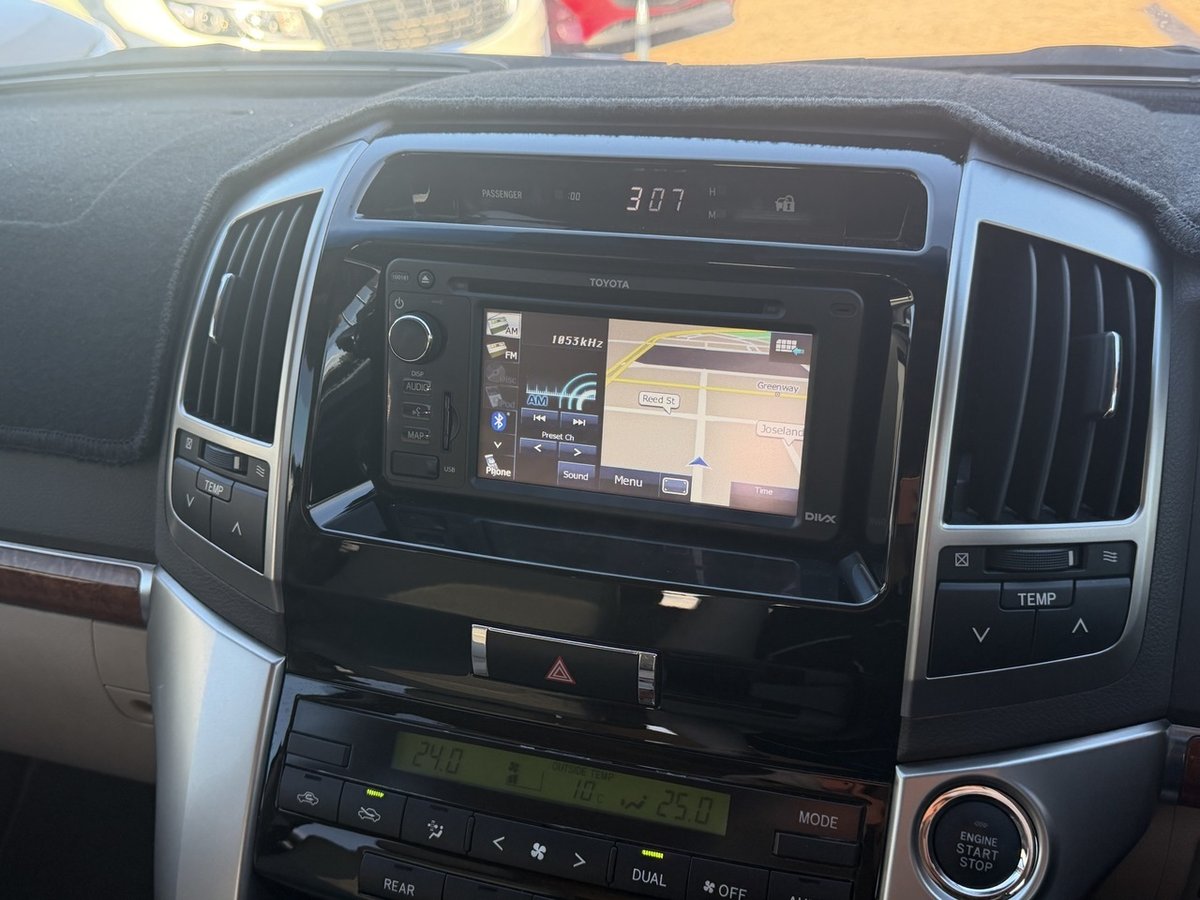 2012 Toyota Landcruiser VX VDJ200R MY12 4X4 Constant image 14