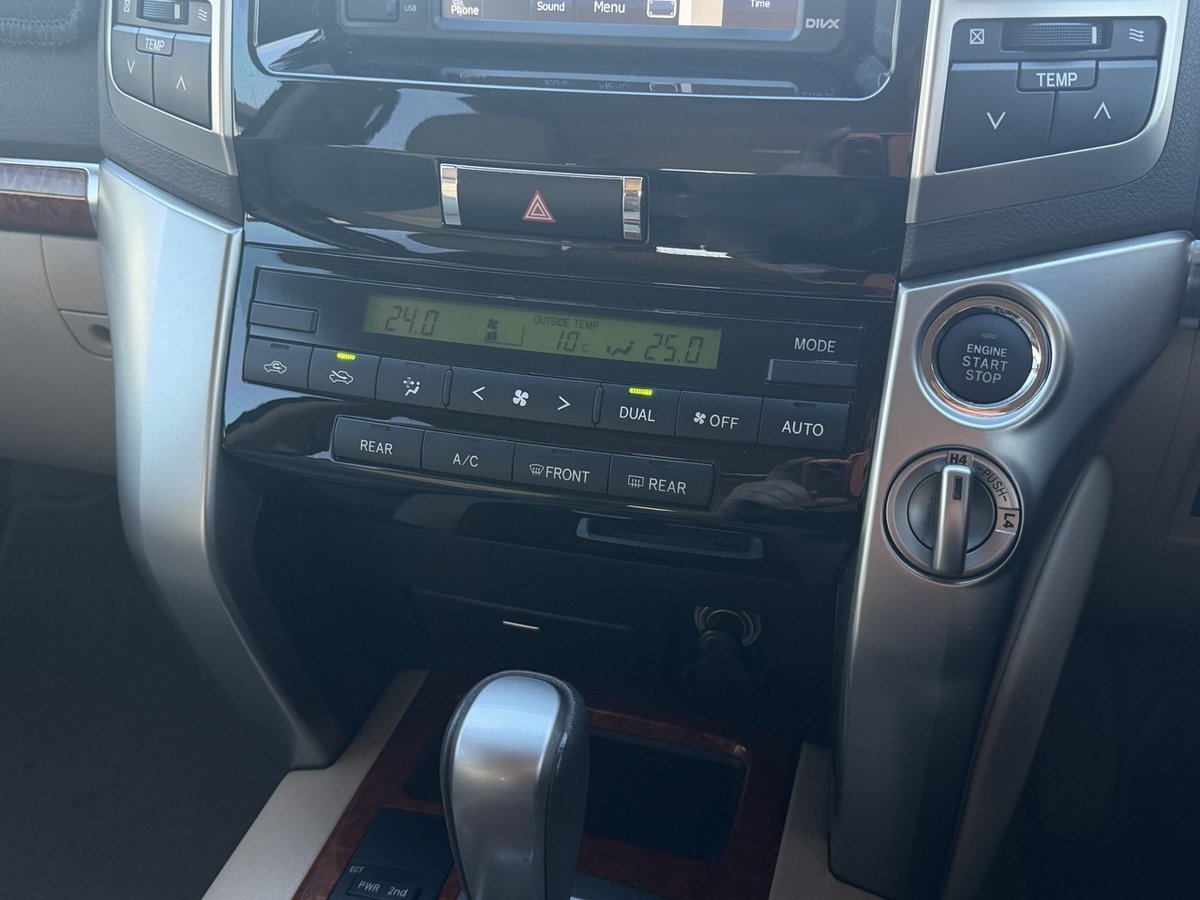 2012 Toyota Landcruiser VX VDJ200R MY12 4X4 Constant image 15