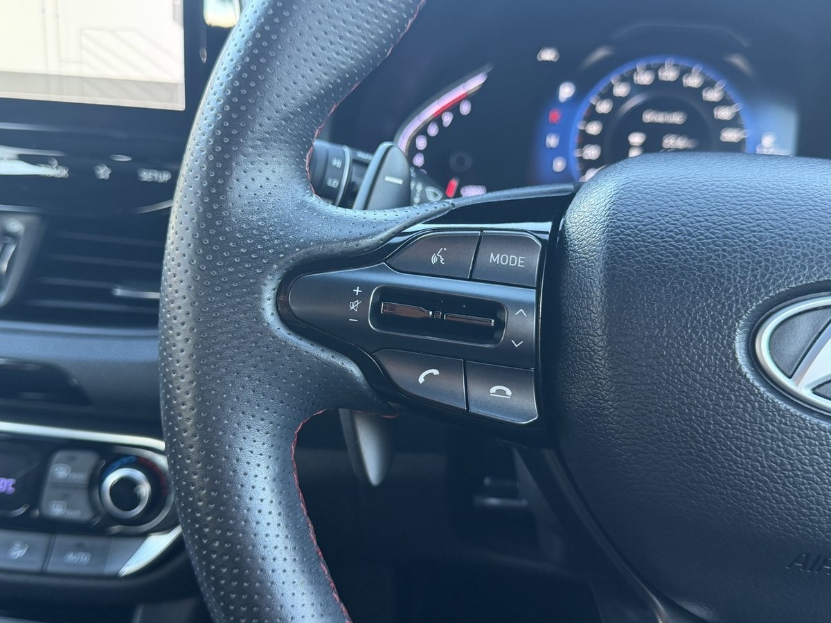 2023 Hyundai i30 N Line Premium PD.V4 MY23 image 16