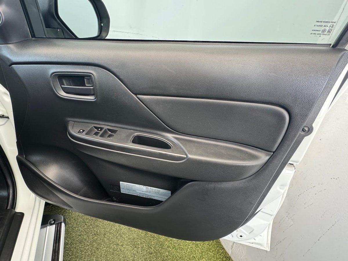 2020 Mitsubishi Triton GLX ADAS MR MY21 4X4 Dual Range image 12