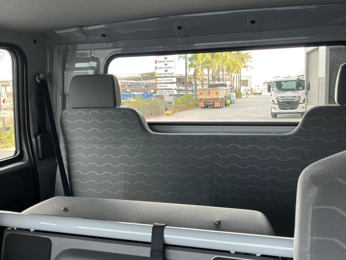 2026 Isuzu N Series image 28