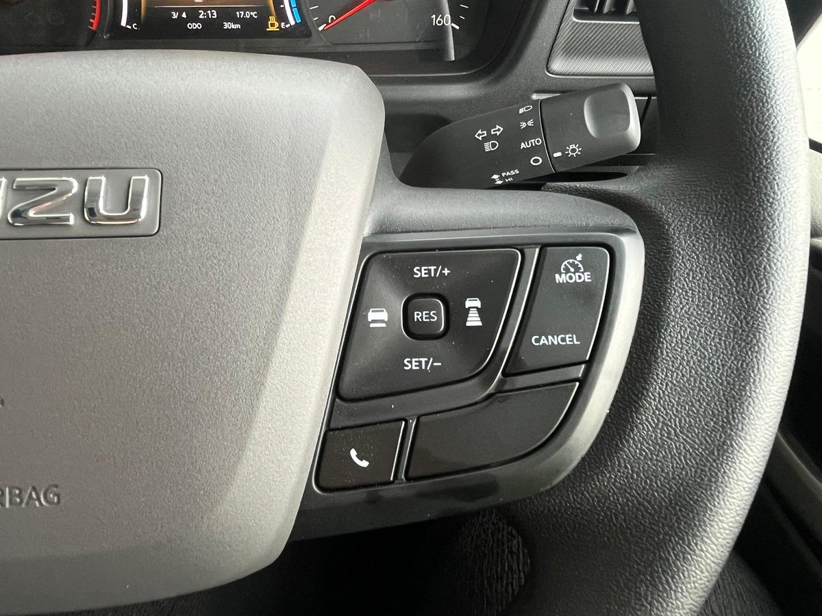 2025 Isuzu N Series image 20