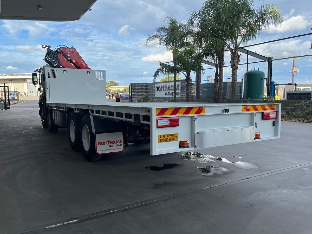 2025 Isuzu F Series FYJ 320-355 AT R67 image 5