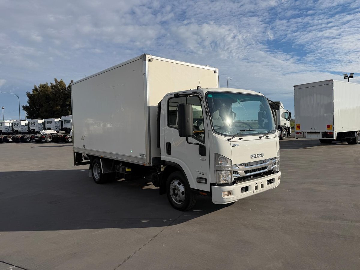 2020 Isuzu N Series NPR 45/55-155 image 7
