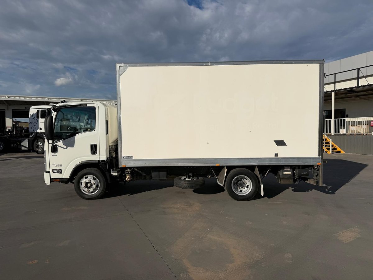 2020 Isuzu N Series NPR 45/55-155 image 2