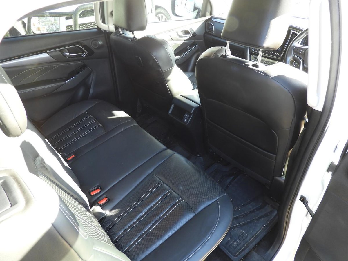 2021 Isuzu Mu-x Ls-t My21 4x4 Dual Range image 9