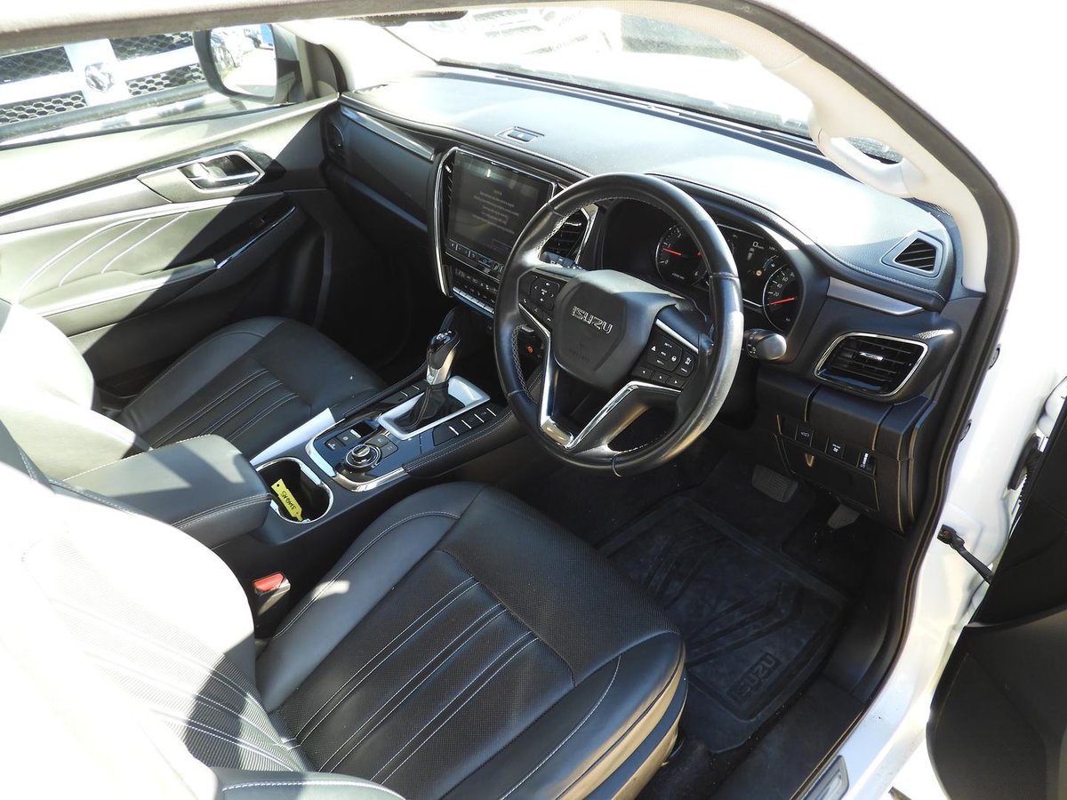 2021 Isuzu Mu-x Ls-t My21 4x4 Dual Range image 7
