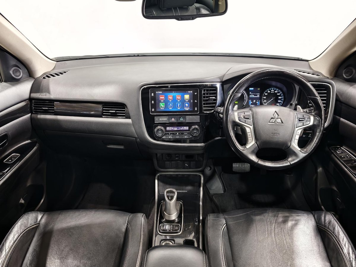 2018 Mitsubishi Outlander PHEV Exceed ZL MY19 AWD image 17