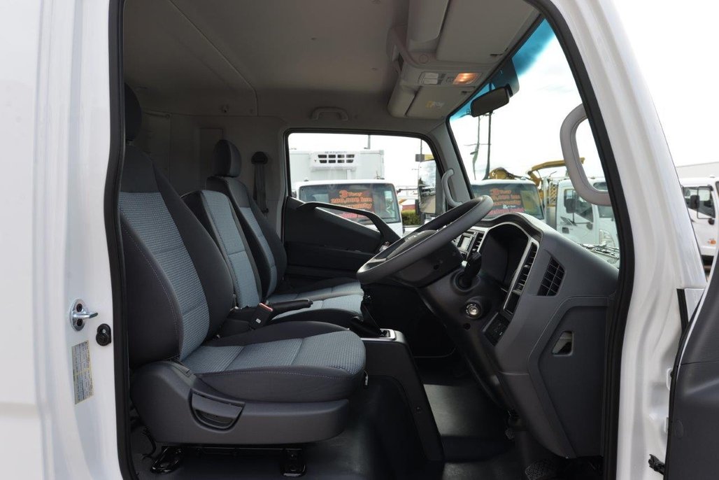2026 Hyundai Ex10 Lwb image 9