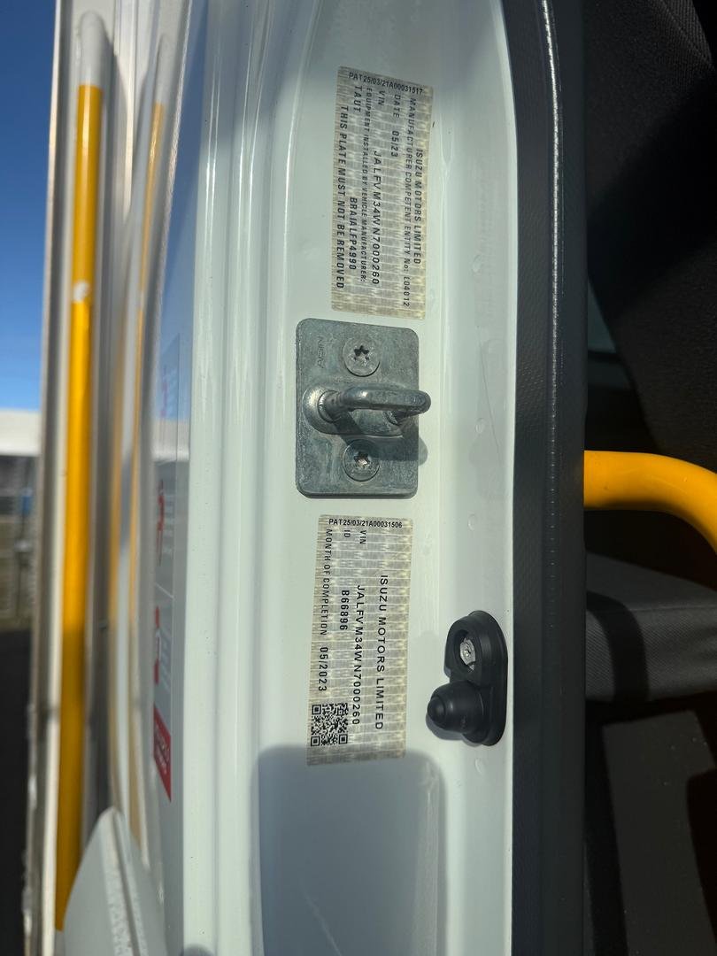 2023 Isuzu F Series FVL240-300 Freightpack image 7