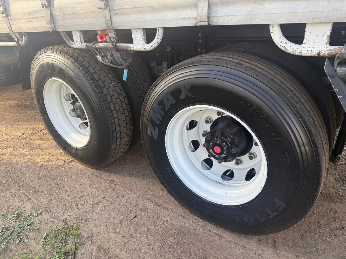 2023 Isuzu F Series FVL240-300 Freightpack image 16
